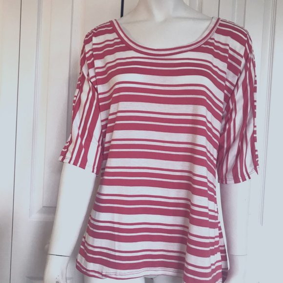 Only Nine Striped High Low Top Size Medium NWT - Picture 5 of 7